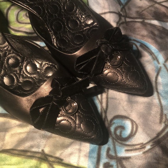 Salvatore Ferragamo slides size 5.5 - Picture 3 of 10